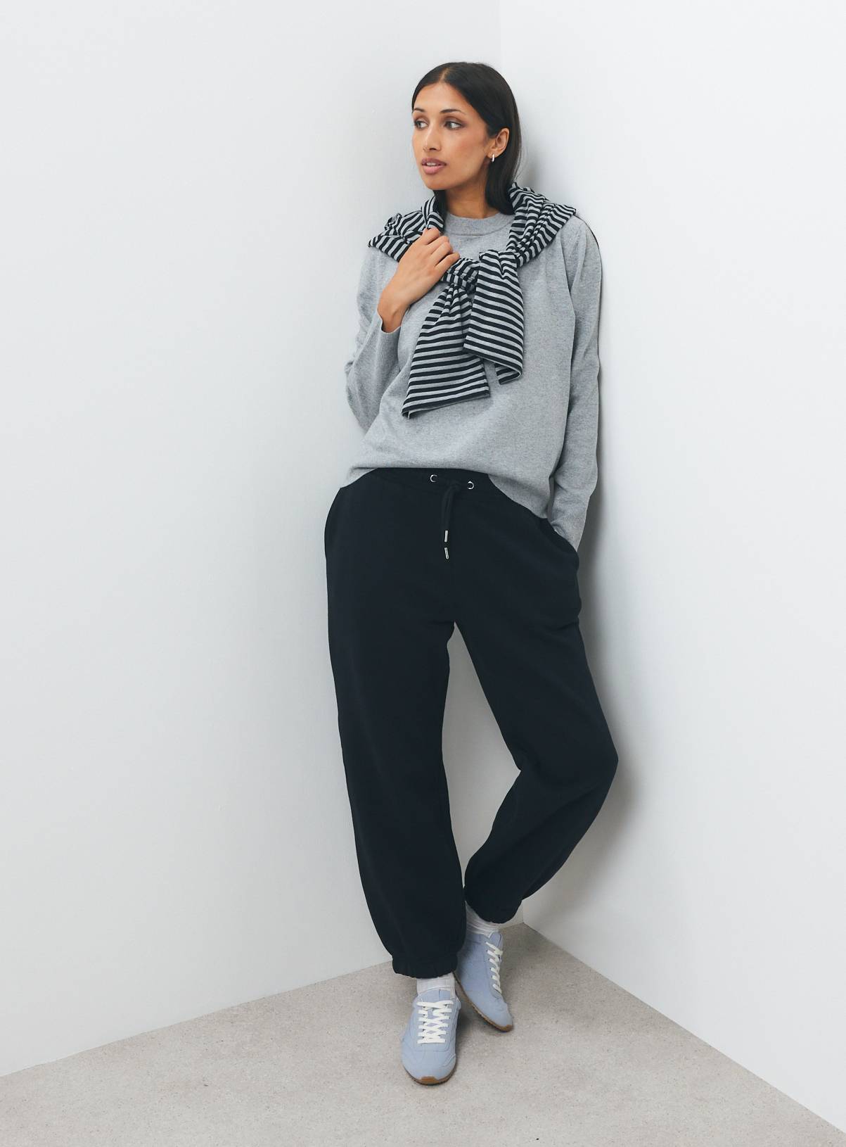 Black & Grey Tapered Joggers 2-Pack M - Image 2